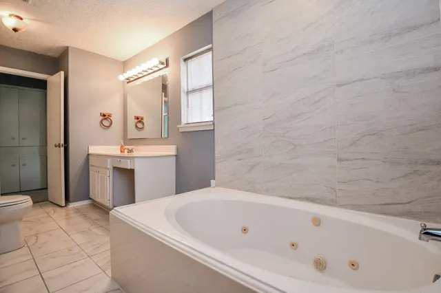 $164,999 | 714 Horncastle Street, Channelview, TX 77530