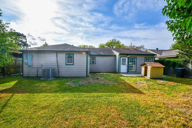 $164,999 | 714 Horncastle Street, Channelview, TX 77530
