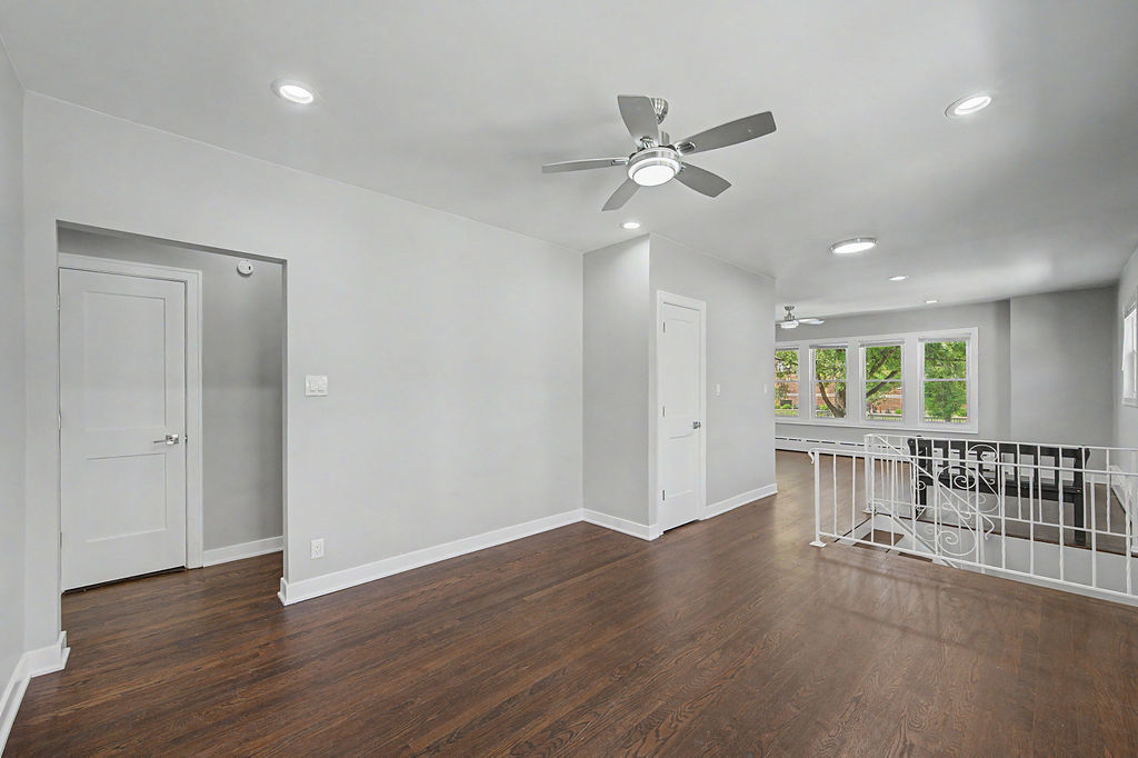 4945 West Addison Street Chicago, IL 60641 - Photo 16 of 47