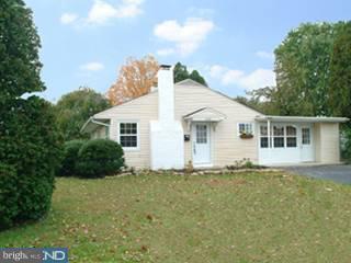 216 Yorkshire Road Fairless Hills, PA 19030 - Photo 1 of 6 Gallery Image 1