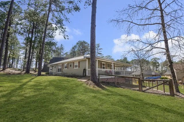 $299,900 | 212 Woodcrest, Brookeland, TX 75931