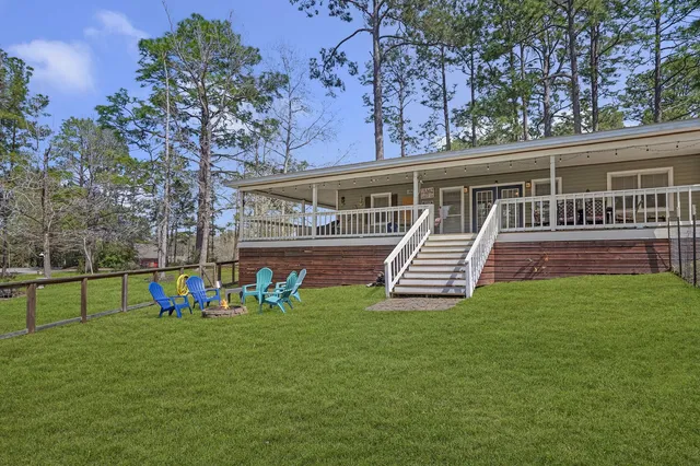 $299,900 | 212 Woodcrest, Brookeland, TX 75931