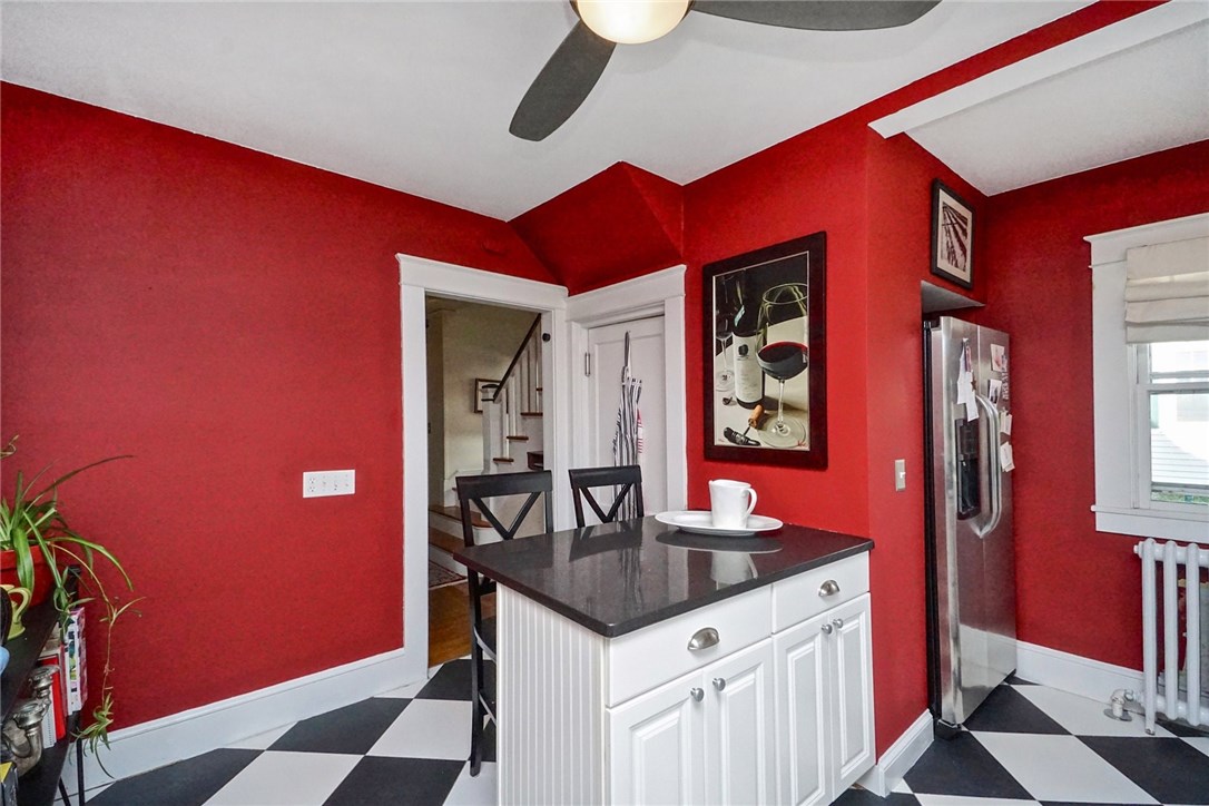 5 Rowland Road Newport, RI 02840 - Photo 13 of 24