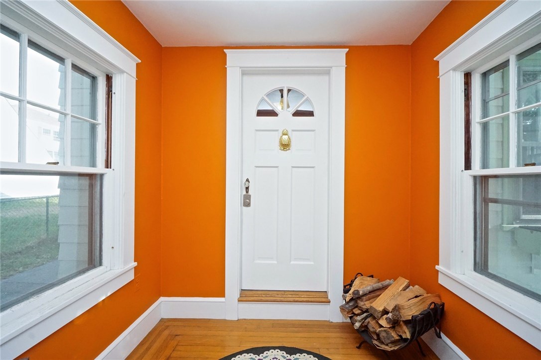 5 Rowland Road Newport, RI 02840 - Photo 4 of 24