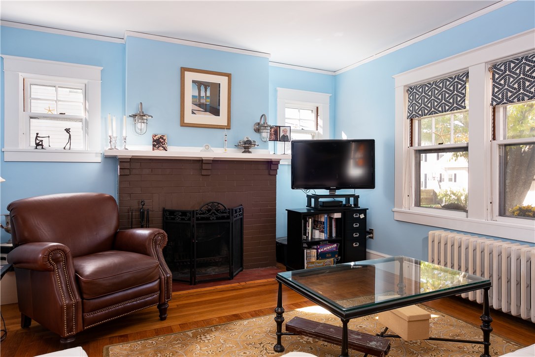 5 Rowland Road Newport, RI 02840 - Photo 9 of 24