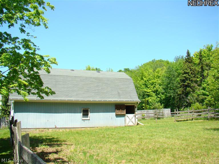 12891 Ravenna Road Chardon, OH 44024 - Photo 18 of 25
