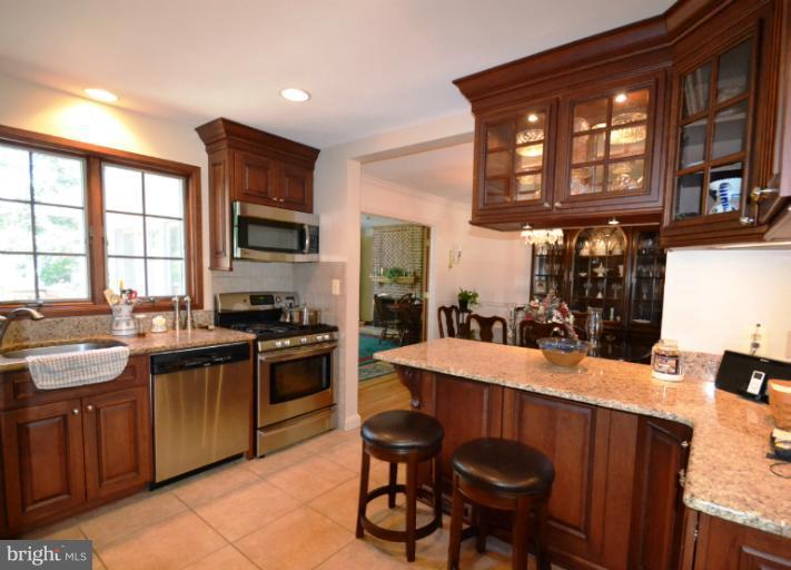 1612 Templeton Road Towson, MD 21204 - Photo 11 of 27 Kitchen 2