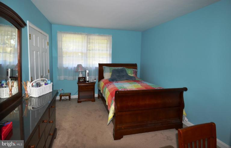 1612 Templeton Road Towson, MD 21204 - Photo 13 of 27 Bedroom 3