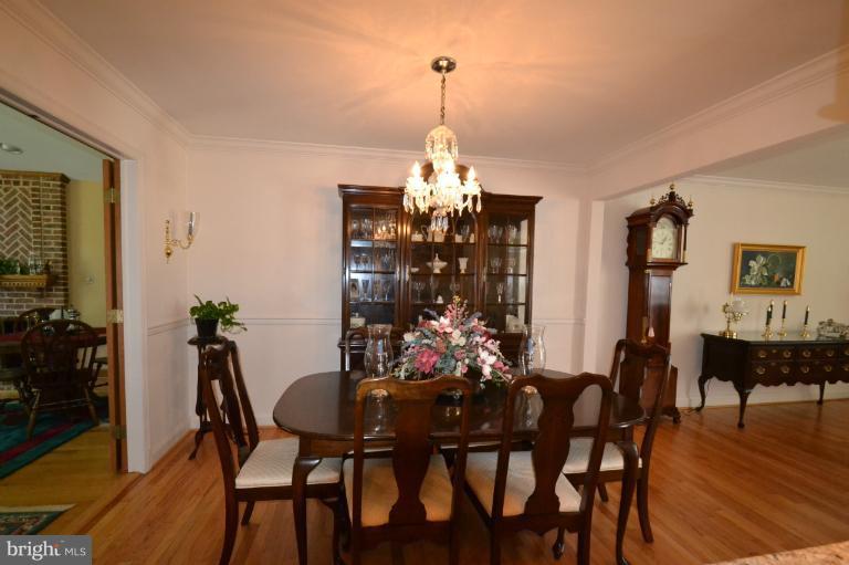 1612 Templeton Road Towson, MD 21204 - Photo 3 of 27 Dining Room