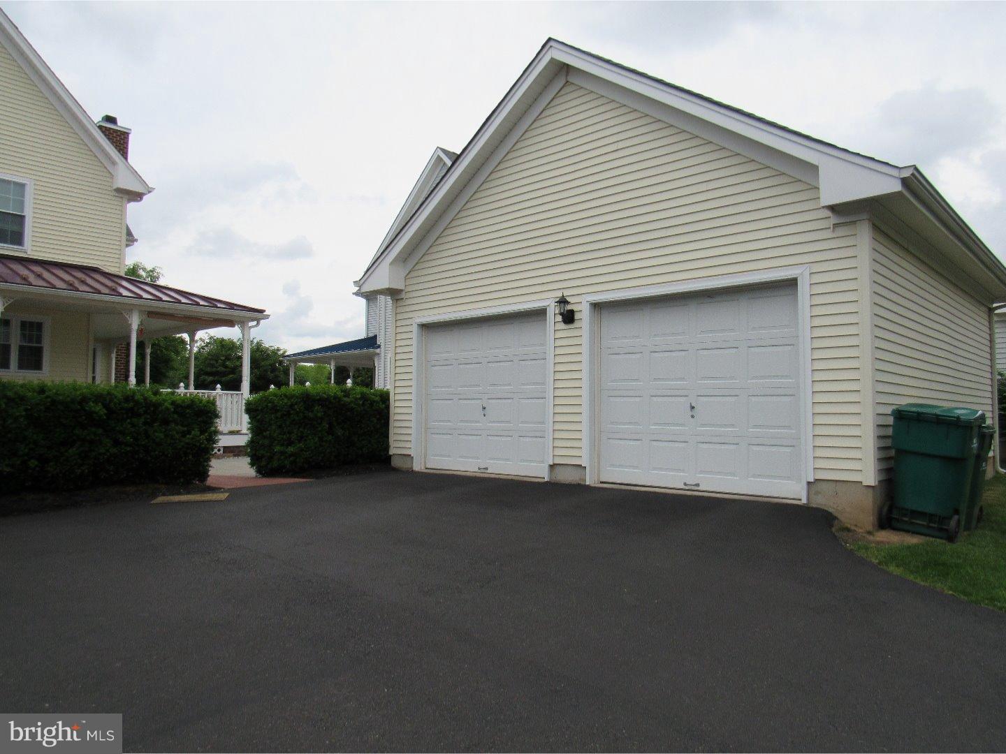 60 Valentine Road Warminster, PA 18974 - Photo 6 of 20 Garage