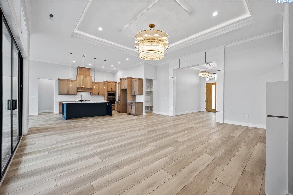12804 Clark Frk Road Pasco, WA 99301 - Photo 10 of 47 Gallery Image 10