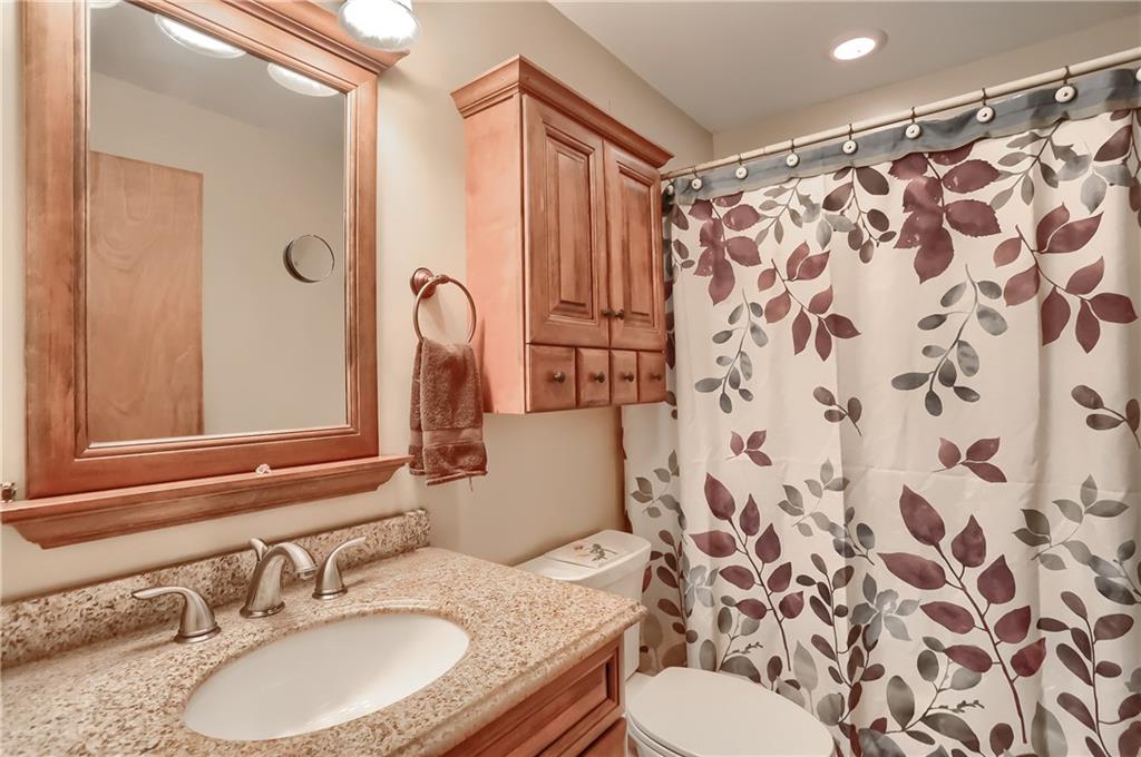 2287 Mcdevitt Road Sewickley, PA 15143 - Photo 13 of 24