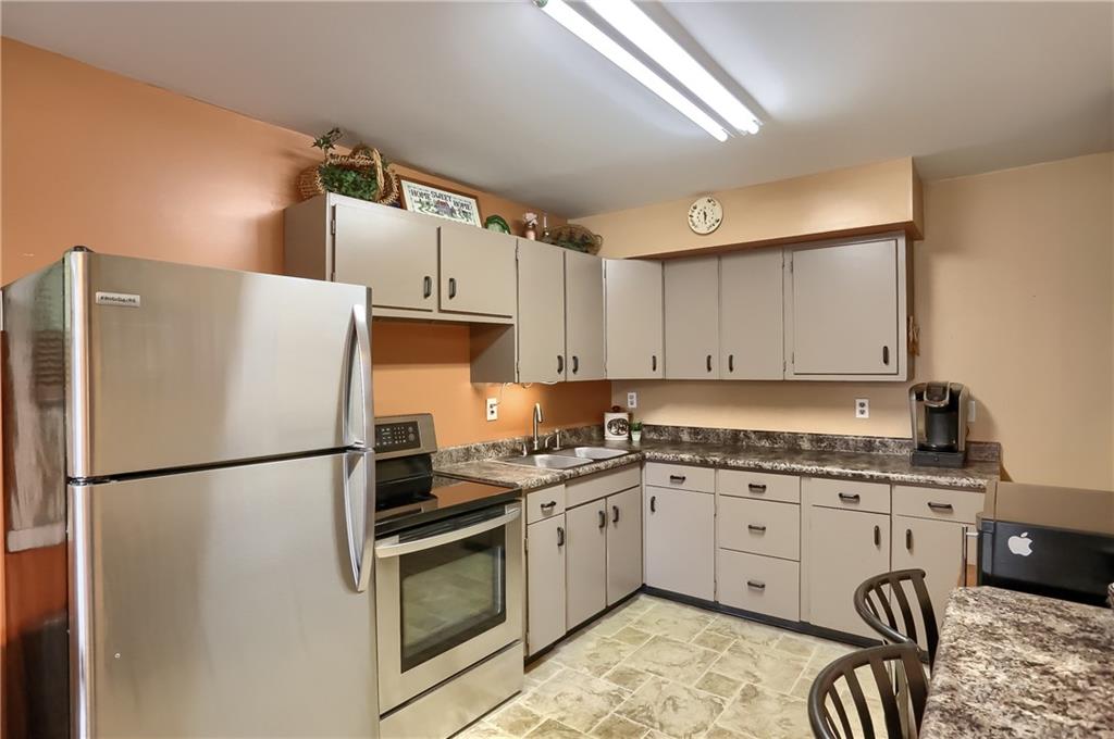 2287 Mcdevitt Road Sewickley, PA 15143 - Photo 15 of 24