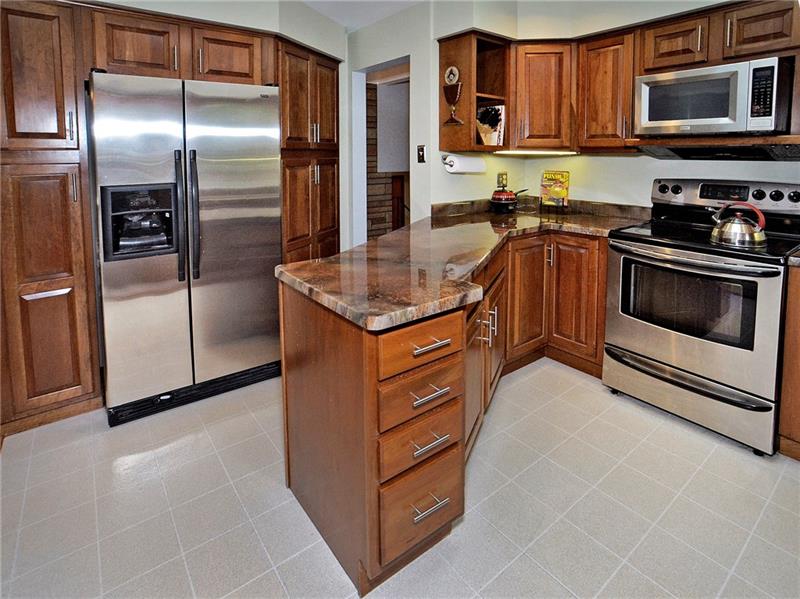 3591 School Road Murrysville, PA 15668 - Photo 2 of 25 Gallery Image 2