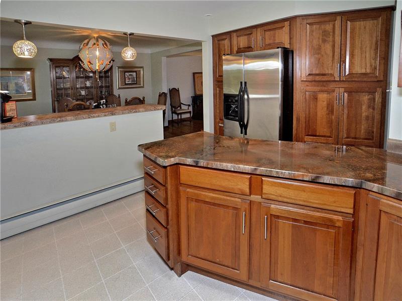 3591 School Road Murrysville, PA 15668 - Photo 4 of 25 Gallery Image 4