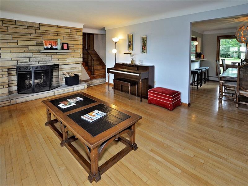 3591 School Road Murrysville, PA 15668 - Photo 7 of 25 Gallery Image 7