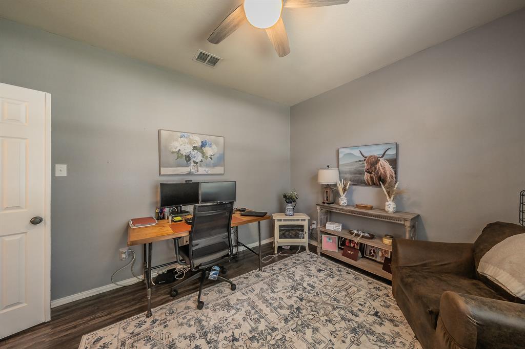 9032 Saratoga Road Fort Worth, TX 76244 - Photo 4 of 37