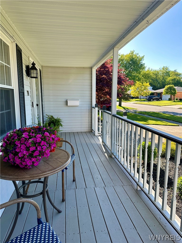 119 Treehaven Road West Seneca, NY 14224 - Photo 5 of 47