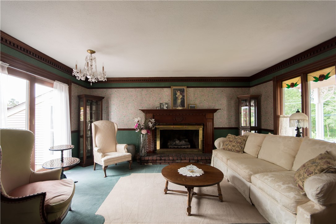 284 Sawmill Road Glocester, RI 02857 - Photo 25 of 40