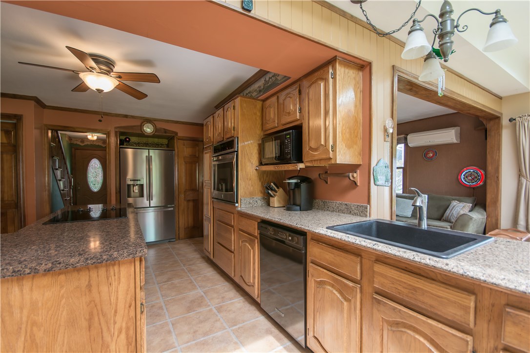 284 Sawmill Road Glocester, RI 02857 - Photo 5 of 40