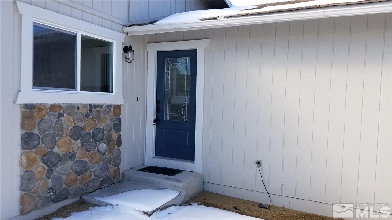 870 Atlas Court Reno, NV 89512 - Photo 4 of 25 Photo 4
