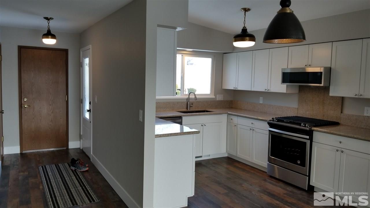 870 Atlas Court Reno, NV 89512 - Photo 8 of 25 Photo 8