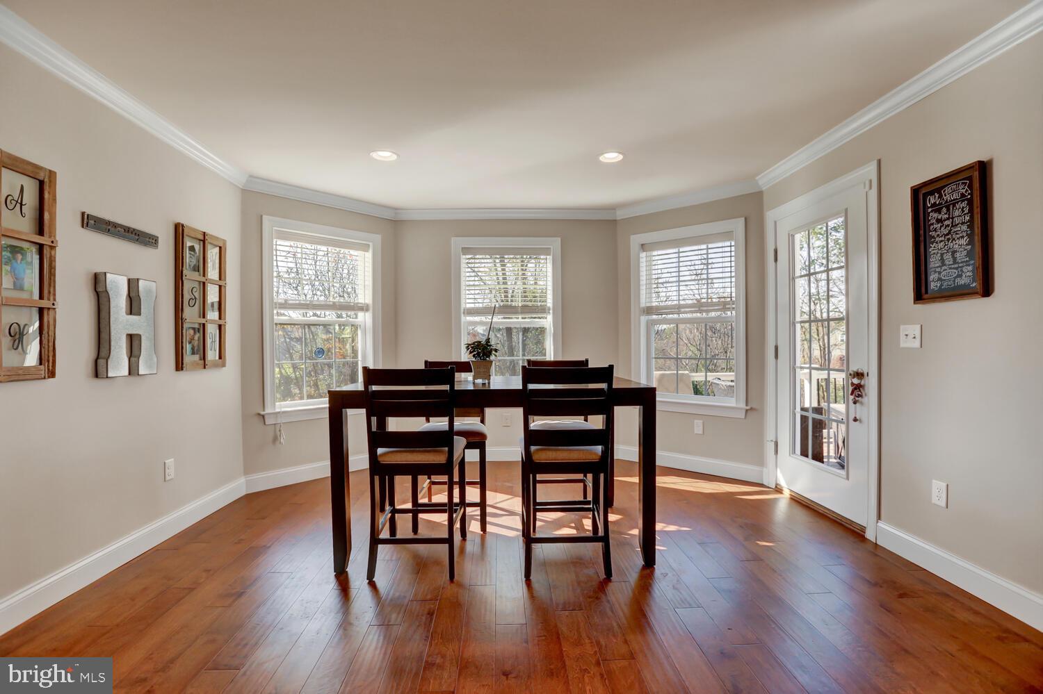 25 Jennifer Road York, PA 17404 - Photo 5 of 32 Breakfast Nook