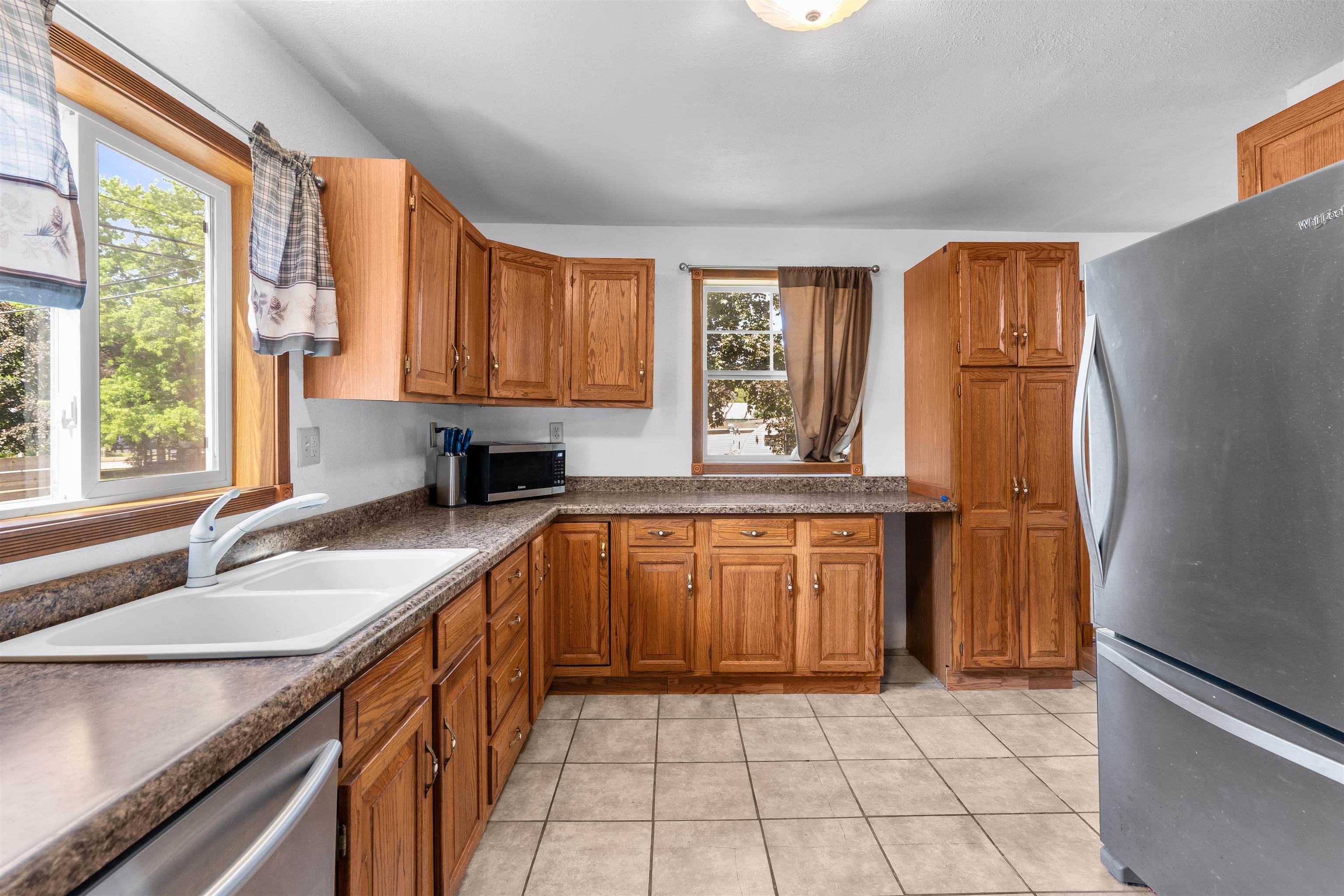 17 North 5th Street Winneconne, WI 54986 - Photo 4 of 22