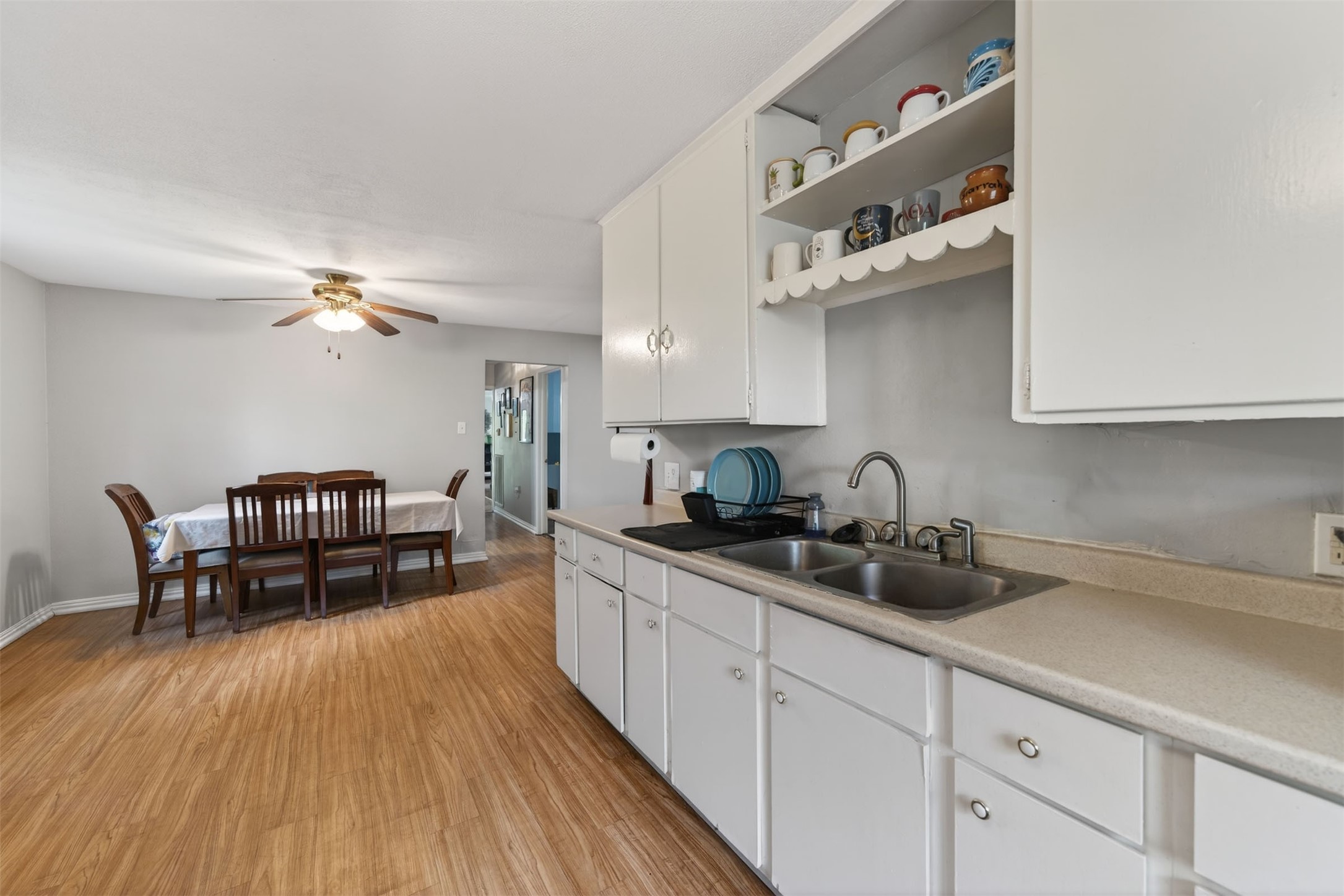15185 Travis Lane Willis, TX 77378 - Photo 11 of 32