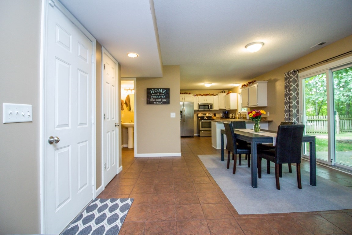 8414 Spring Forest Drive Fort Wayne, IN 46804 - Photo 15 of 36 Gallery Image 15