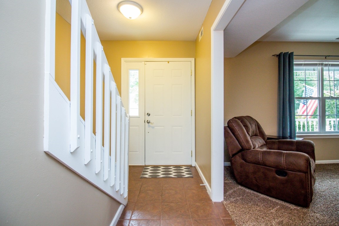 8414 Spring Forest Drive Fort Wayne, IN 46804 - Photo 7 of 36 Gallery Image 7