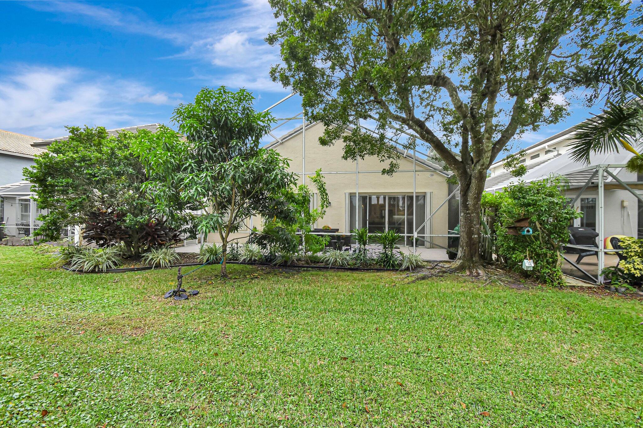 10929 Old Bridgeport Lane Boca Raton, FL 33498 - Photo 28 of 43 Backyard from distance looking at back o