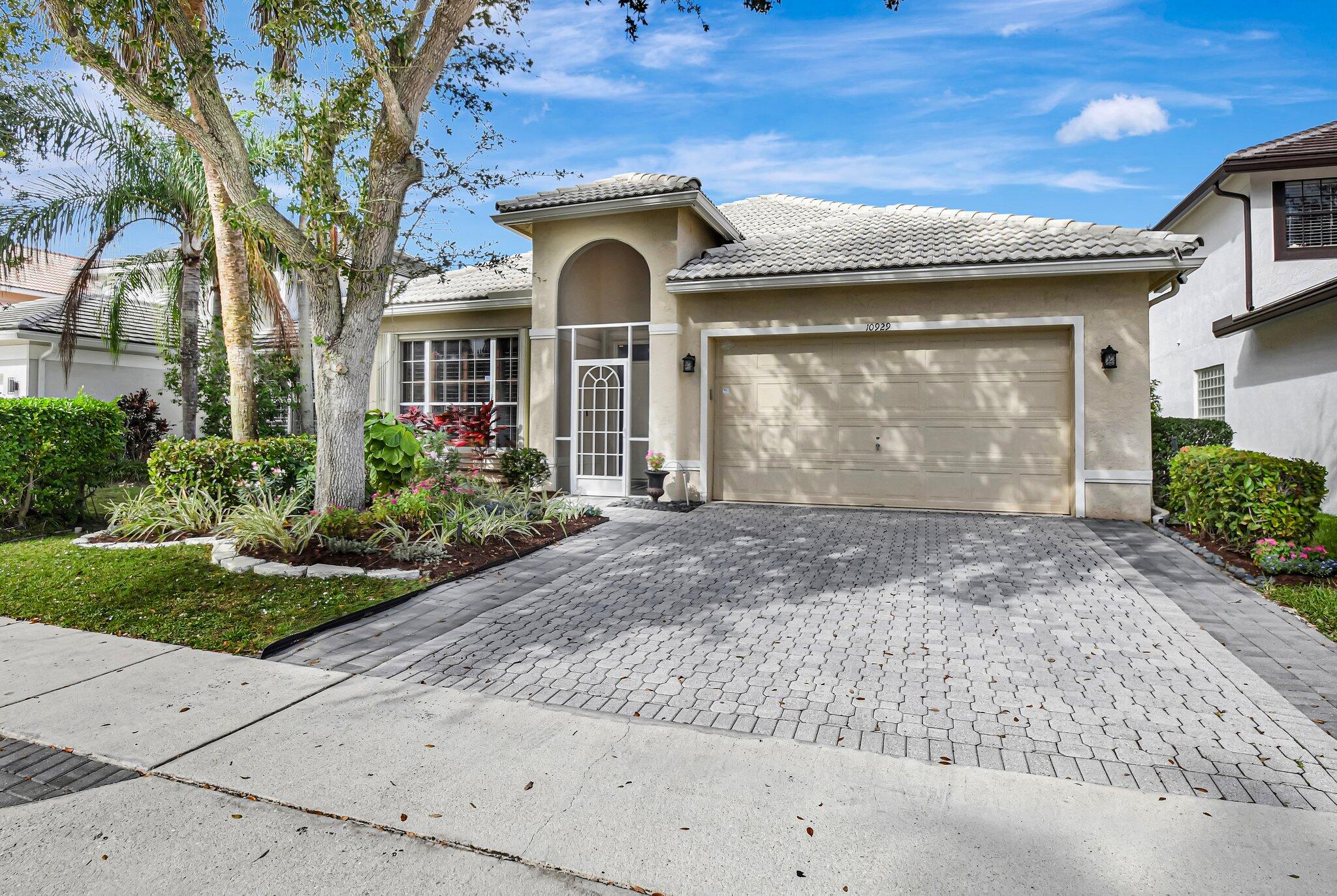 10929 Old Bridgeport Lane Boca Raton, FL 33498 - Photo 34 of 43 Front angle