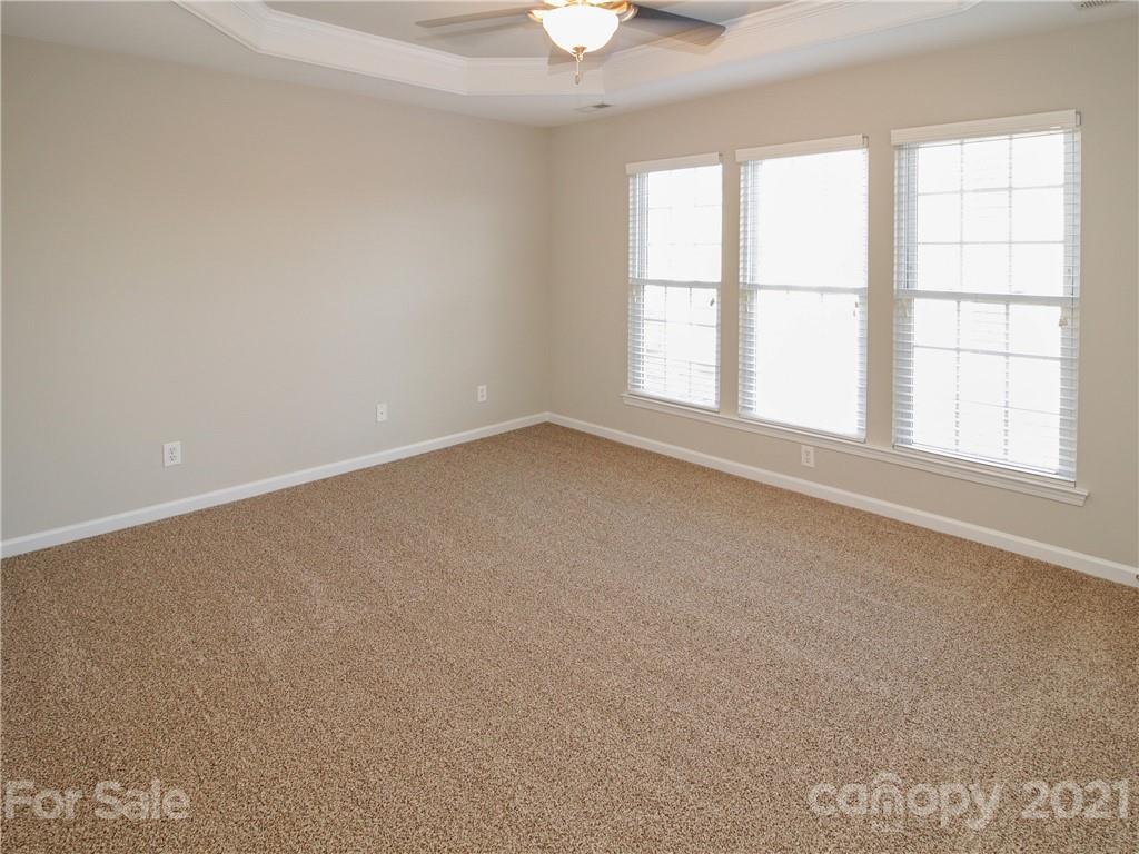 629 6th Baxter Crossing Fort Mill, SC 29708 - Photo 18 of 31 an empty room with a window