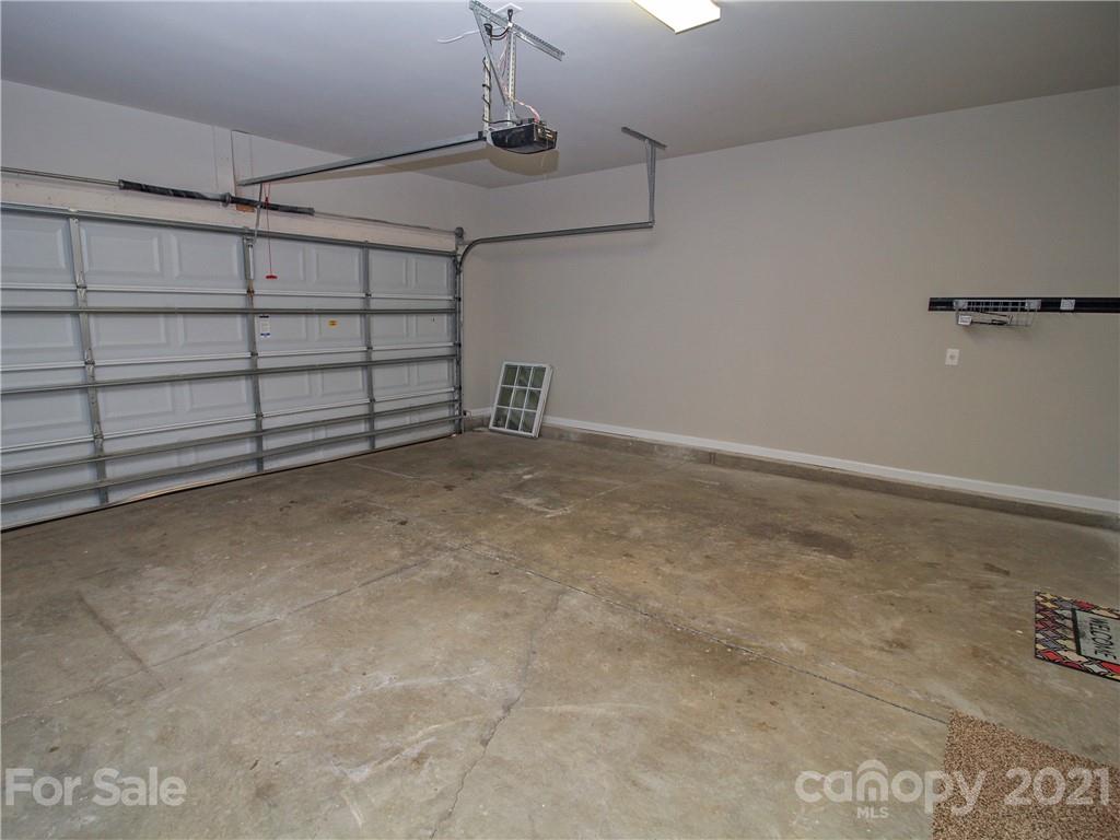 629 6th Baxter Crossing Fort Mill, SC 29708 - Photo 30 of 31 a view of a garage
