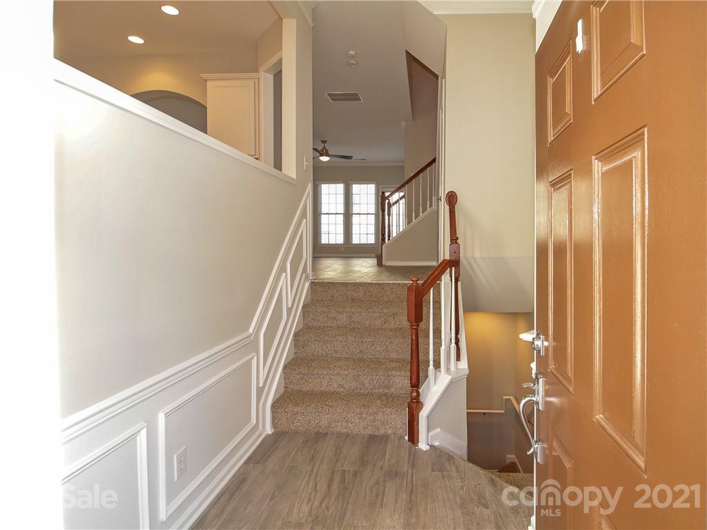 629 6th Baxter Crossing Fort Mill, SC 29708 - Photo 4 of 31 a view of entryway