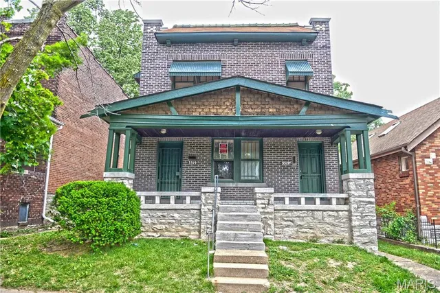 $1,300 | 3319 Osage Street, Unit A, St. Louis, MO 63118