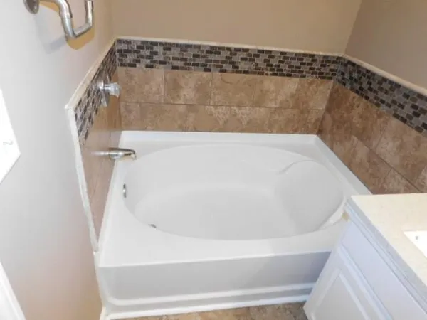 $1,695 | 1795 Devon Drive, Atlanta, GA 30311