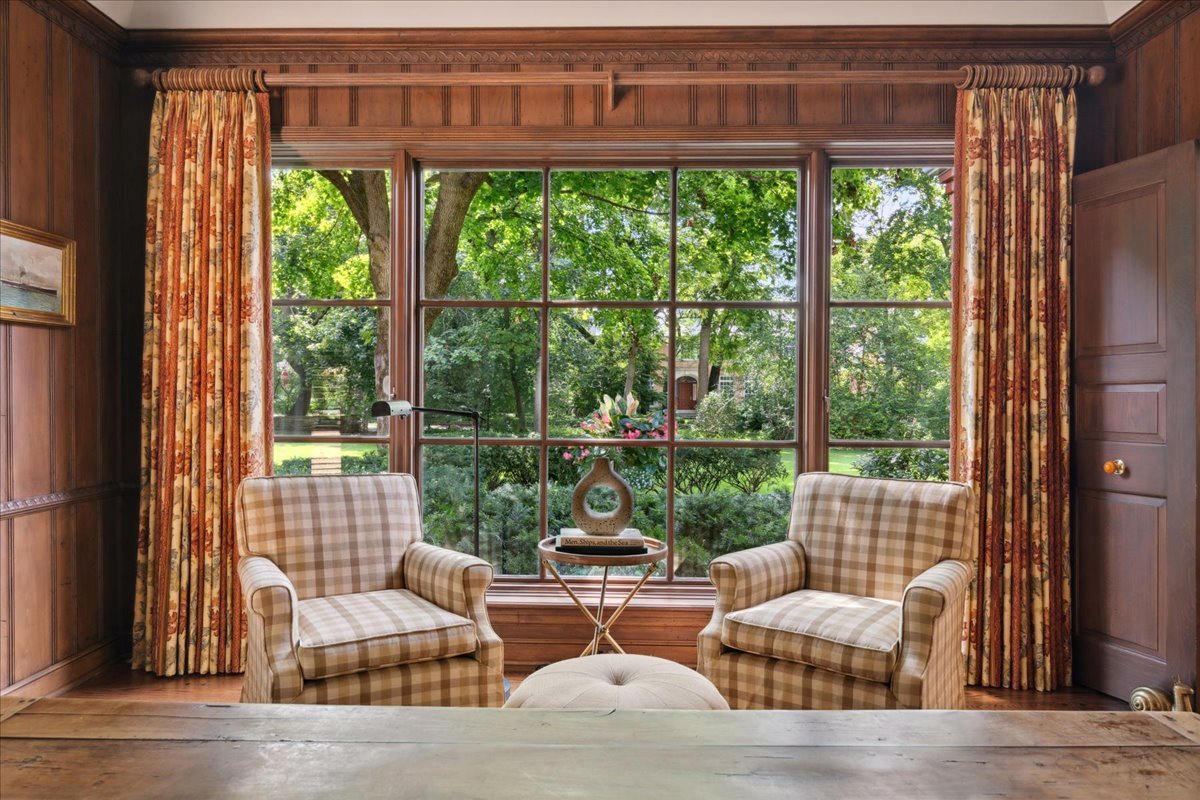 999 Hill Road Winnetka, IL 60093 - Photo 12 of 52 a living room with patio furniture and a window