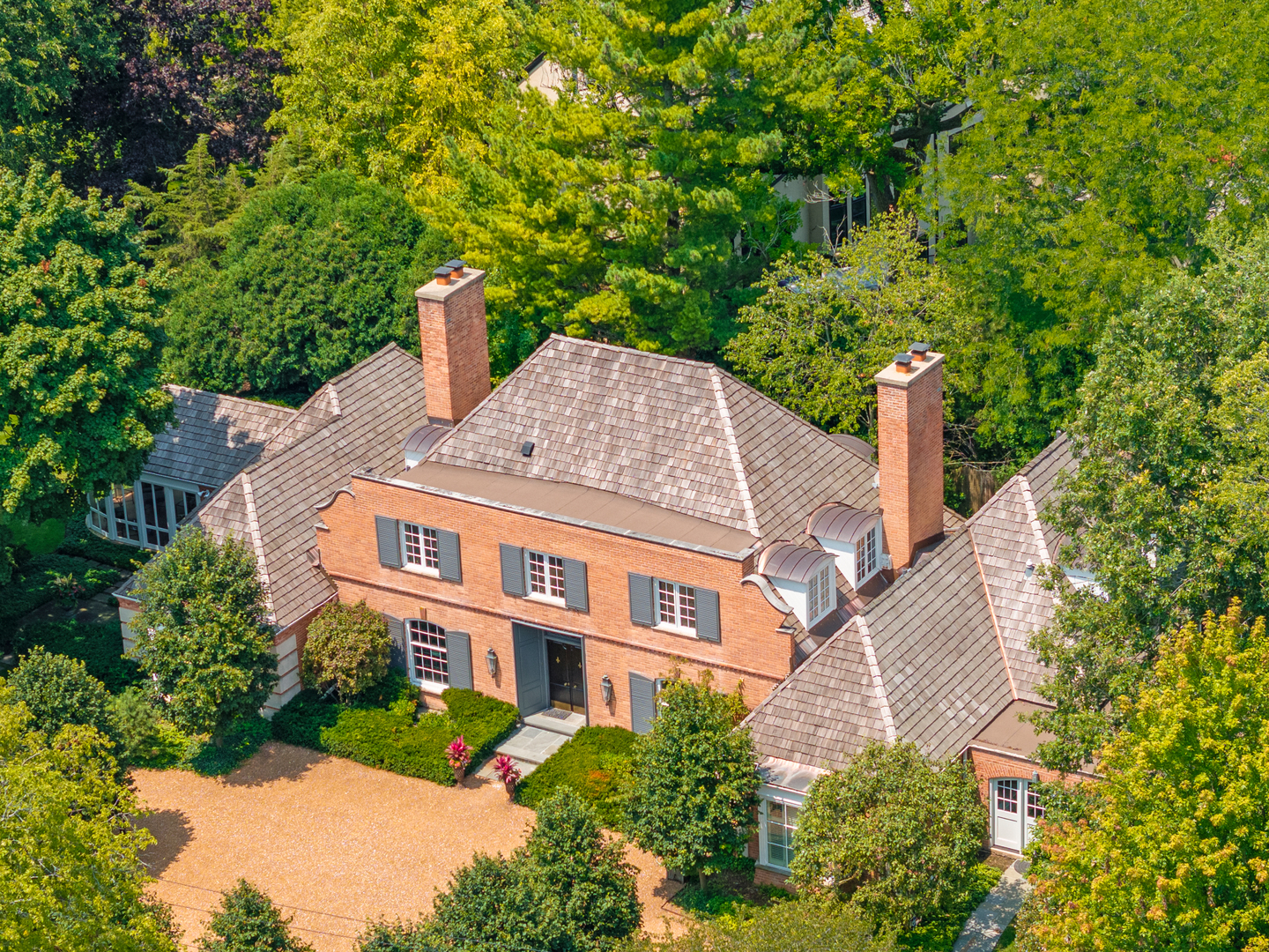 999 Hill Road Winnetka, IL 60093 - Photo 49 of 52 an aerial view of a house