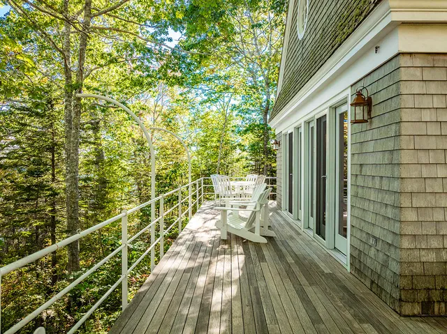 $2,395,000 | 394 Hathorne Point Road, Cushing, ME 04563