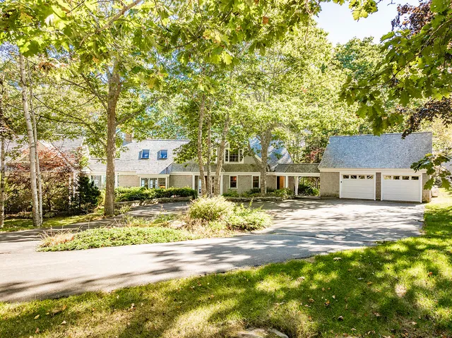 $2,395,000 | 394 Hathorne Point Road, Cushing, ME 04563