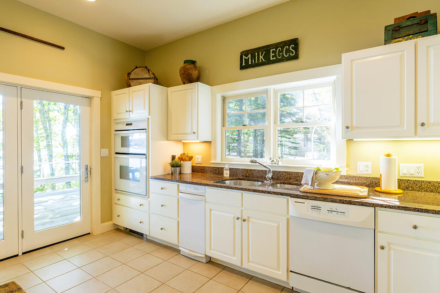 394 Hathorne Point Road Cushing, ME 04563 - Photo 23 of 114 Kitchen