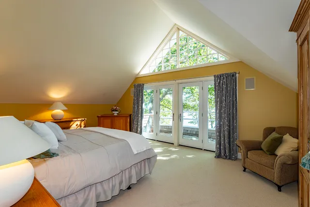 $2,395,000 | 394 Hathorne Point Road, Cushing, ME 04563