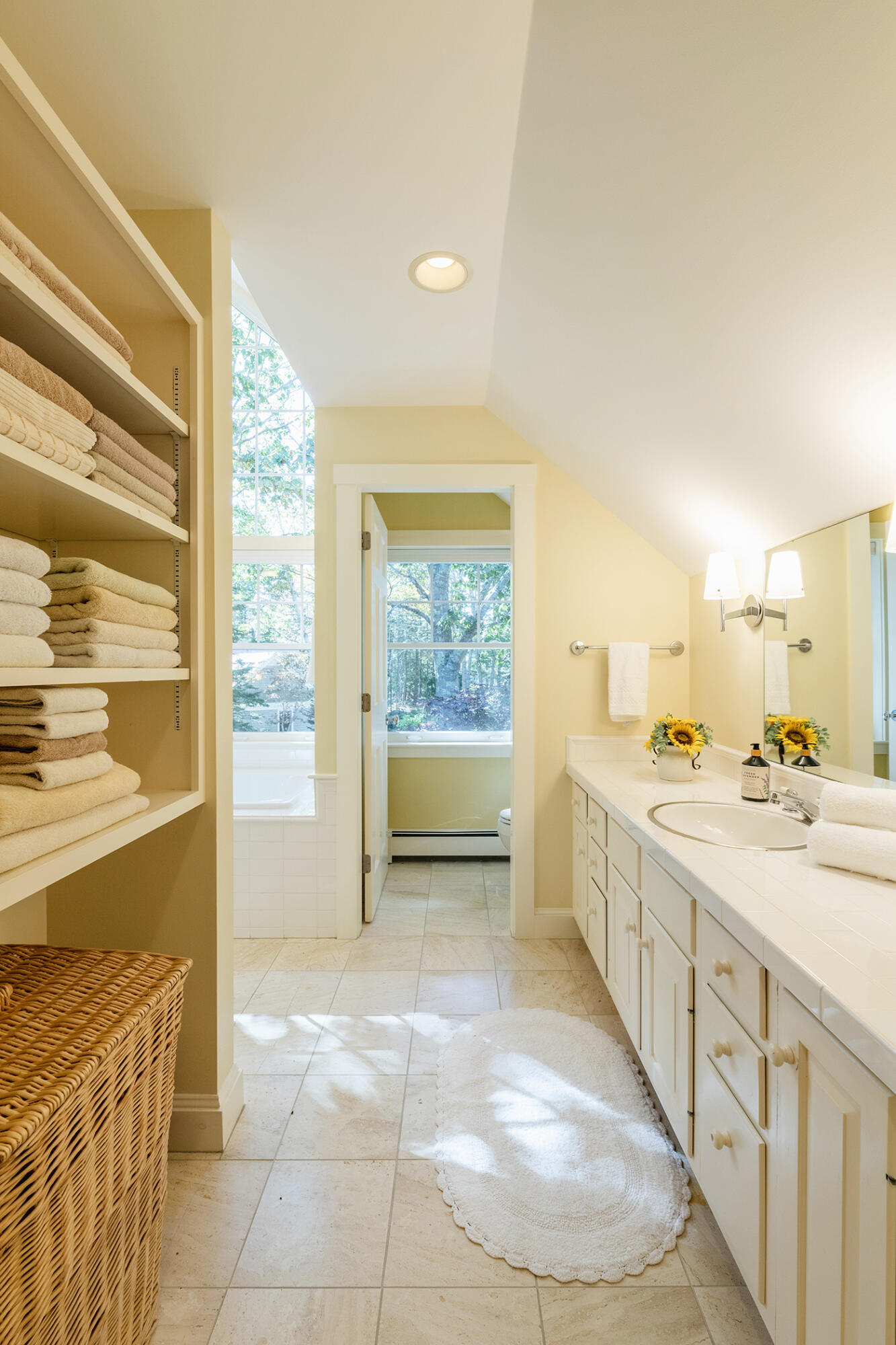 394 Hathorne Point Road Cushing, ME 04563 - Photo 40 of 114 Vanity #1