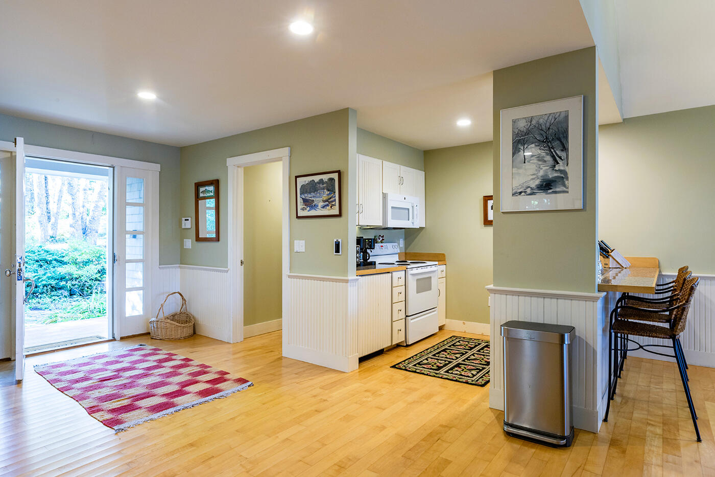 394 Hathorne Point Road Cushing, ME 04563 - Photo 54 of 114 Guest House Kitchen