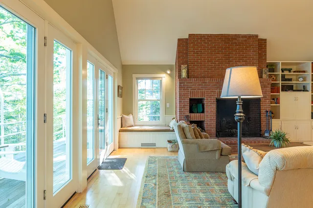 $2,395,000 | 394 Hathorne Point Road, Cushing, ME 04563