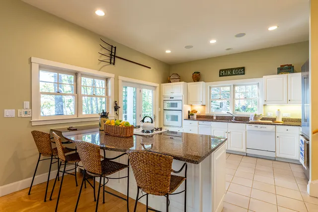 $2,395,000 | 394 Hathorne Point Road, Cushing, ME 04563