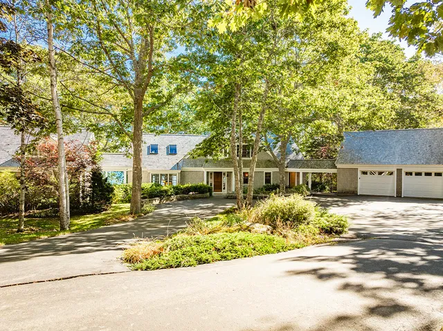 $2,395,000 | 394 Hathorne Point Road, Cushing, ME 04563