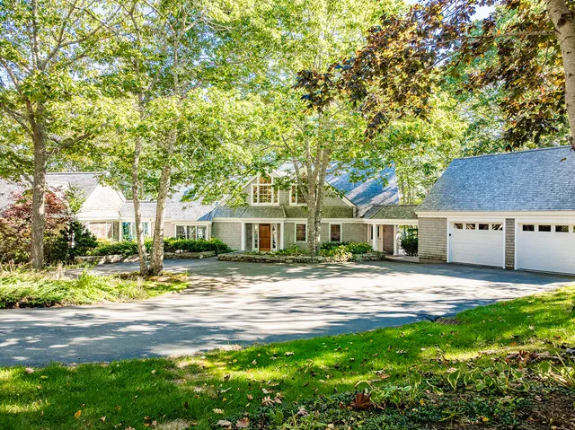 $2,395,000 | 394 Hathorne Point Road, Cushing, ME 04563